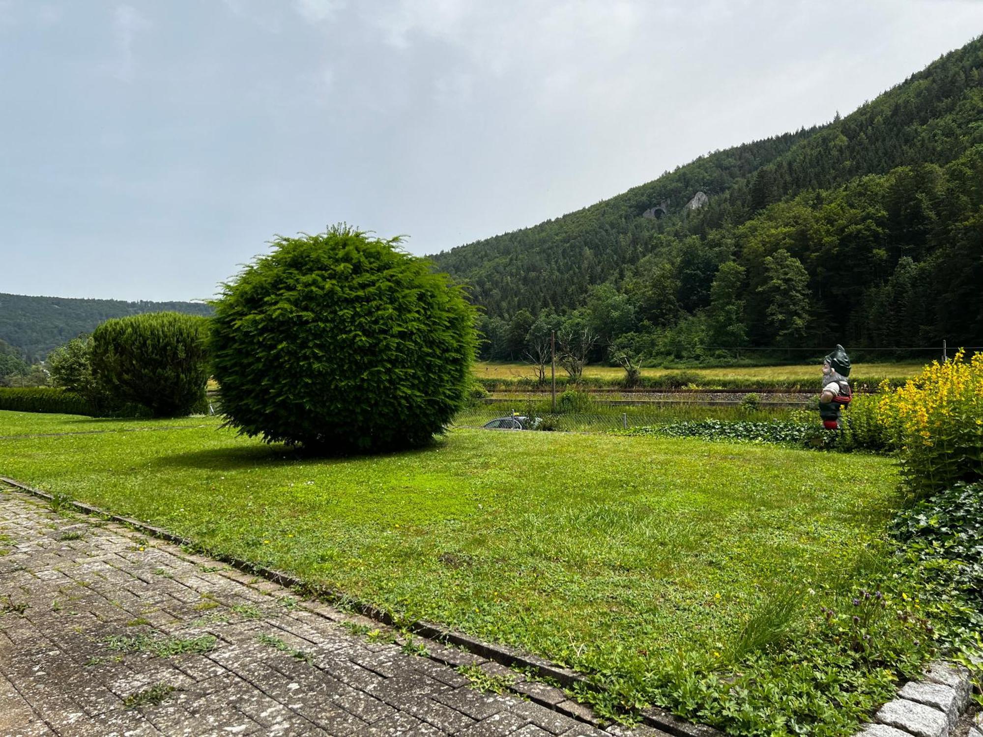 Ferienwohnung Manuela Hausen im Tal 外观 照片